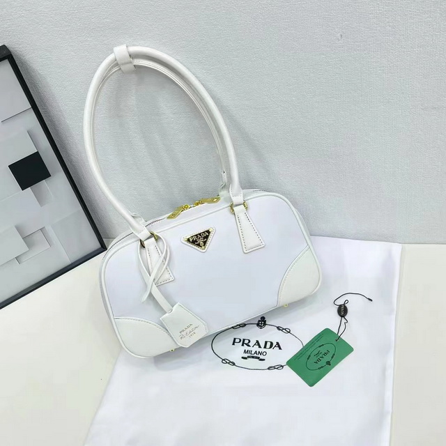 Prada Handbags 014